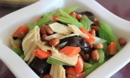 Appetisers and Soups 凉菜 冷荤 汤羹